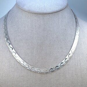VTG Sterling Silver 925 Herringbone Dolphin Design Chain Necklace 17.75" Length